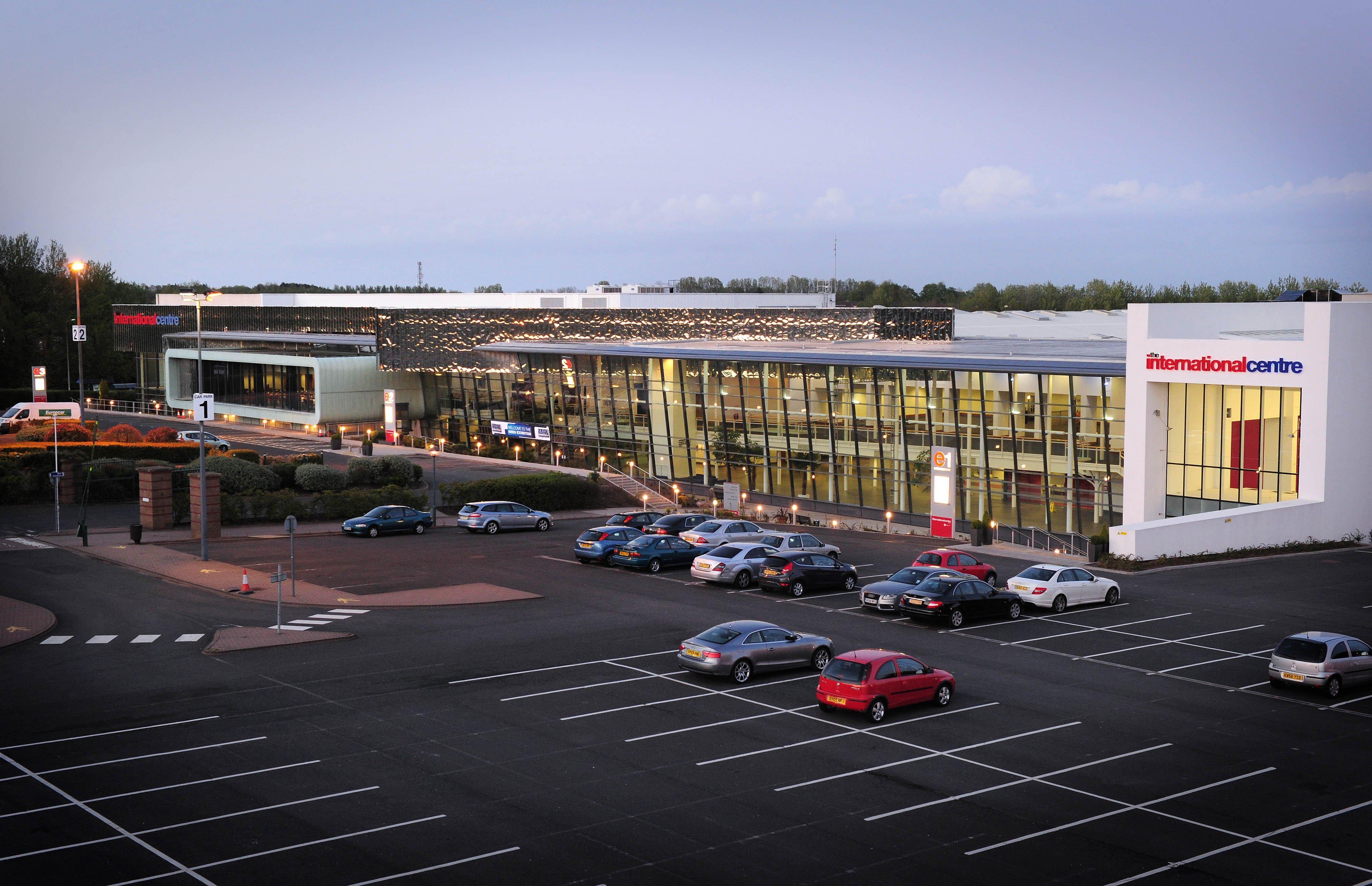 Holiday Inn Telford Ironbridge By Ihg Eksteriør billede